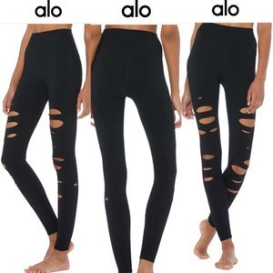 Alo Yoga Warrior Legging • Lg